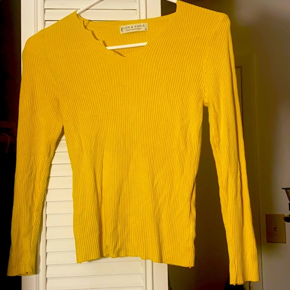 Long Sleeve Yellow shirt - Picture 1 of 3